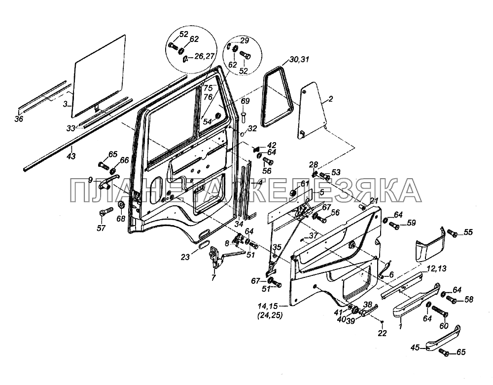 Установка стекол и арматуры двери левая КамАЗ-65226