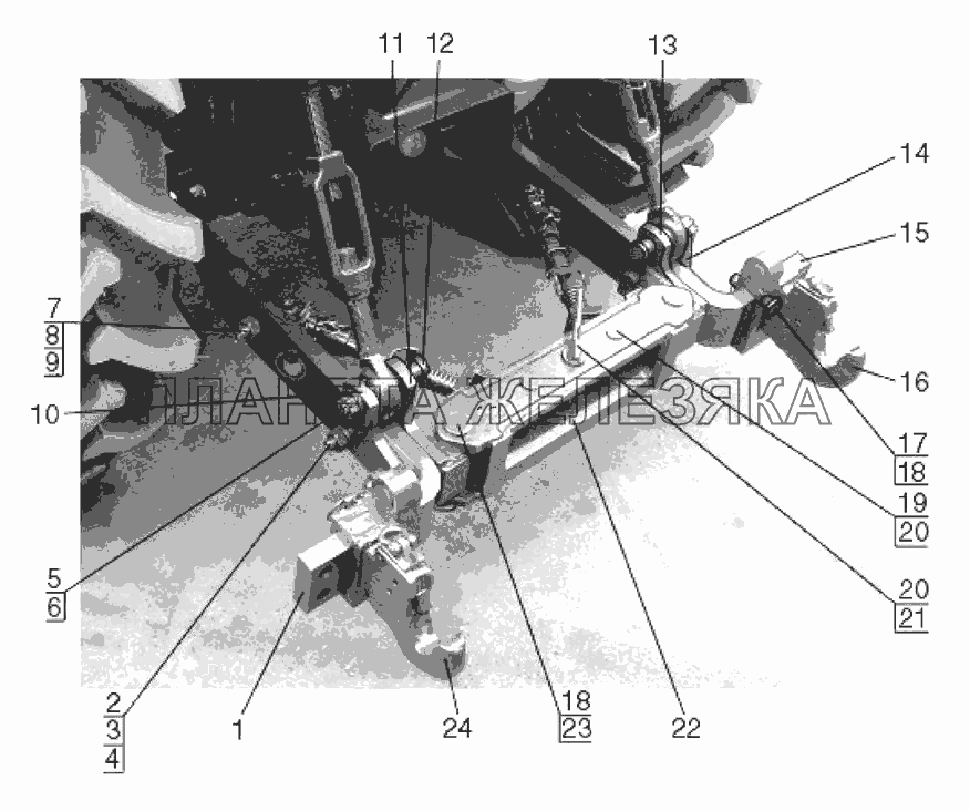 Механизм задней навески МТЗ-821/921